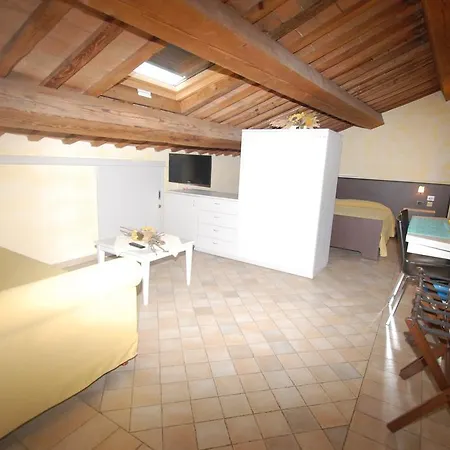 Konukevi Il Pagliericcio - Smart Dentro Le Mura Ferrara