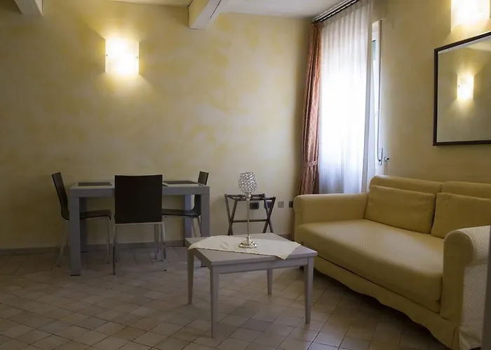 Gasthof Il Pagliericcio - Smart Dentro Le Mura Ferrara